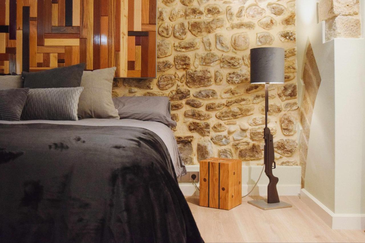 Keldomenech Bed&Art Luxury Apartment For Art Lover Besalú Екстериор снимка