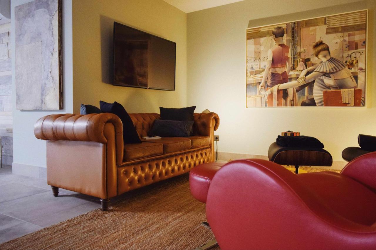 Keldomenech Bed&Art Luxury Apartment For Art Lover Besalú Екстериор снимка