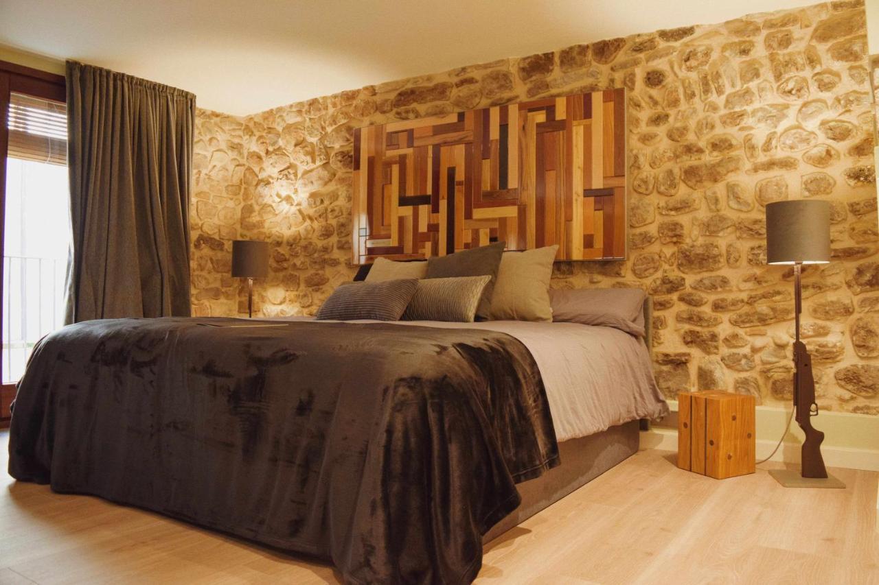 Keldomenech Bed&Art Luxury Apartment For Art Lover Besalú Екстериор снимка