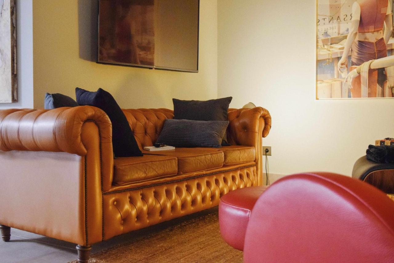 Keldomenech Bed&Art Luxury Apartment For Art Lover Besalú Екстериор снимка